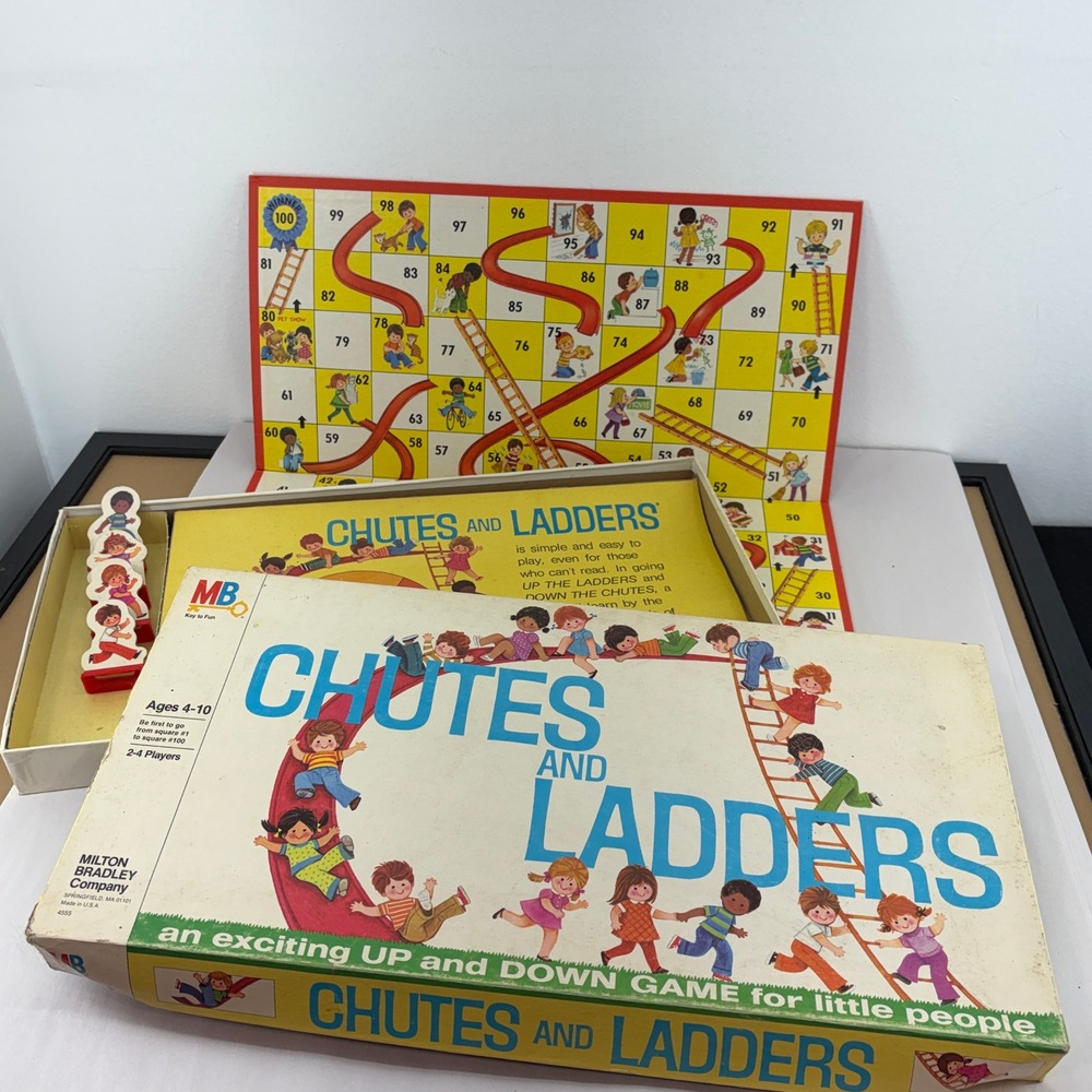 Vintage 1978 Milton Bradley Chutes & Ladders Board‎ Game Model 4555 Complete